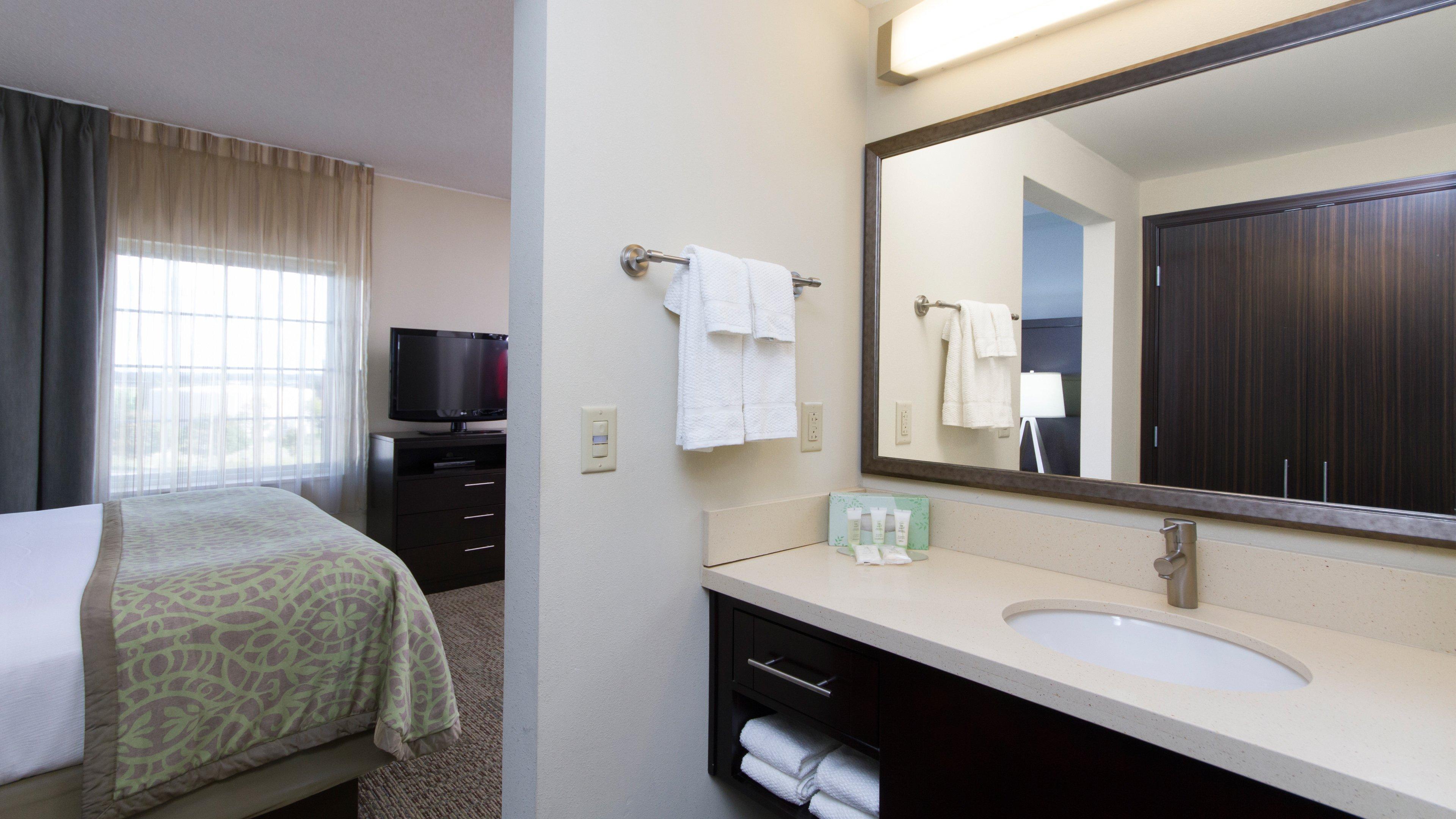 Staybridge Suites Buffalo-Amherst By Ihg Exterior photo