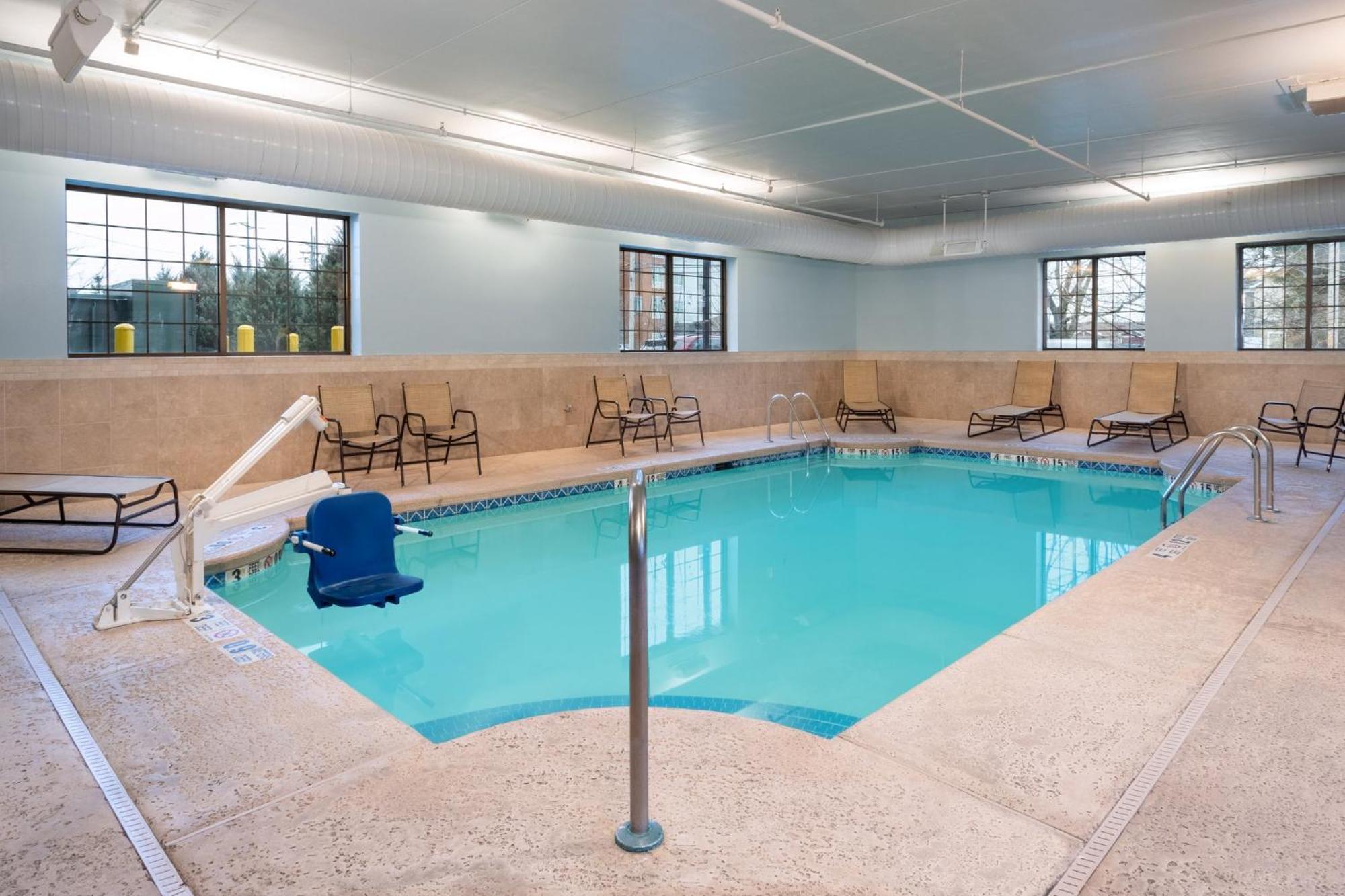 Staybridge Suites Buffalo-Amherst By Ihg Exterior photo