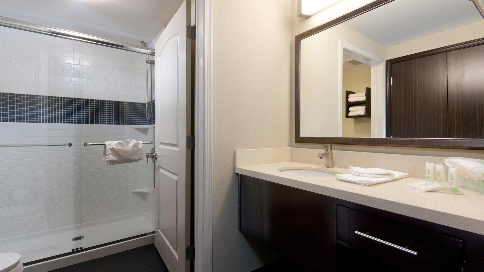 Staybridge Suites Buffalo-Amherst By Ihg Exterior photo